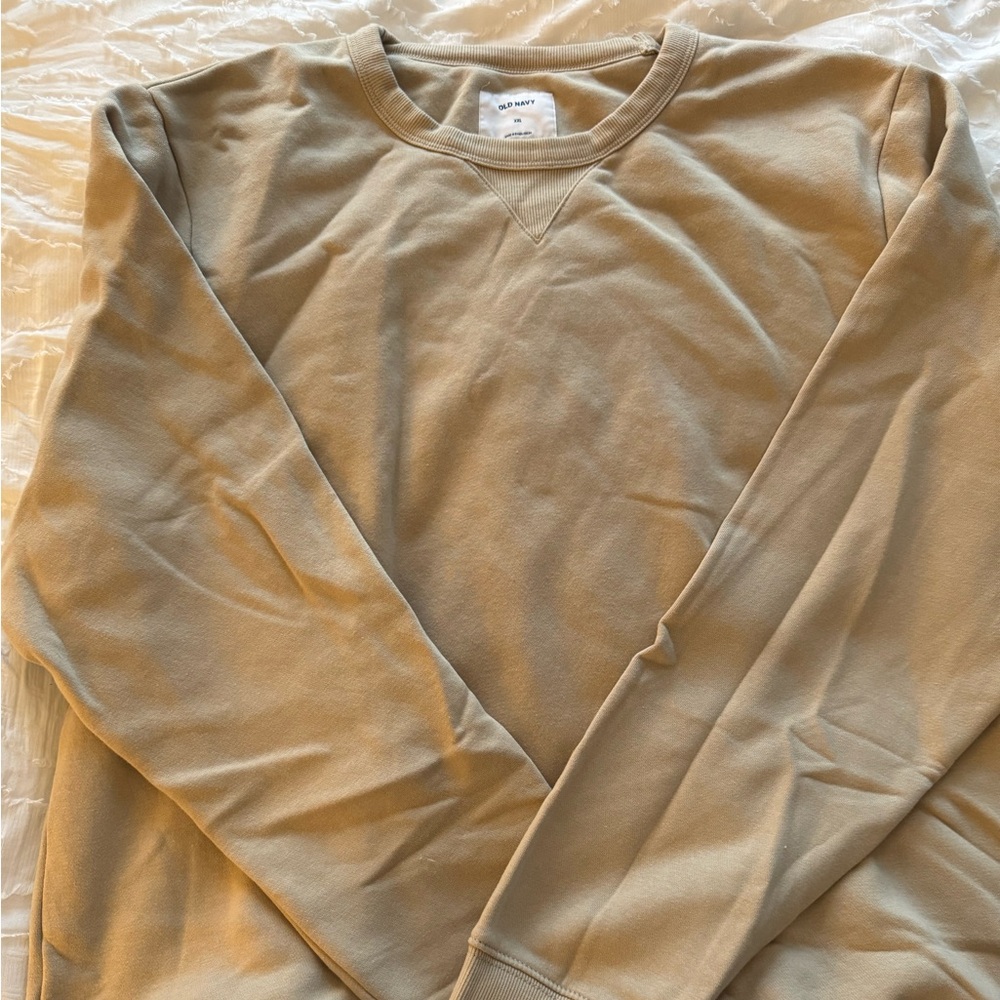 Old Navy Men's Tan Crewneck Sweatshirt